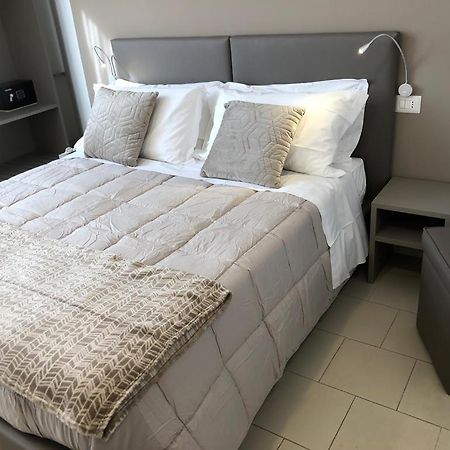 Hotel Inn Джардини Наксос Екстериор снимка