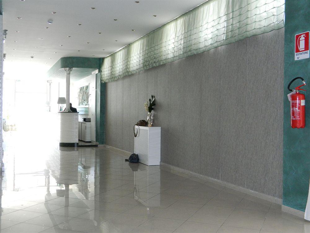 Hotel Inn Джардини Наксос Екстериор снимка