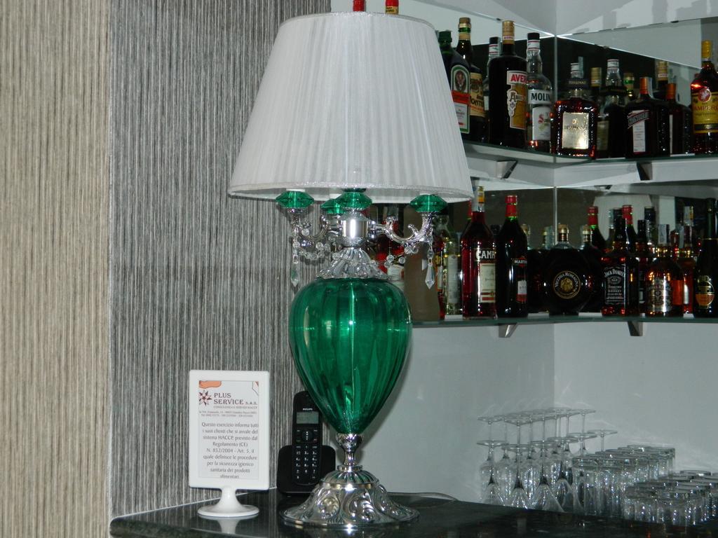 Hotel Inn Джардини Наксос Екстериор снимка