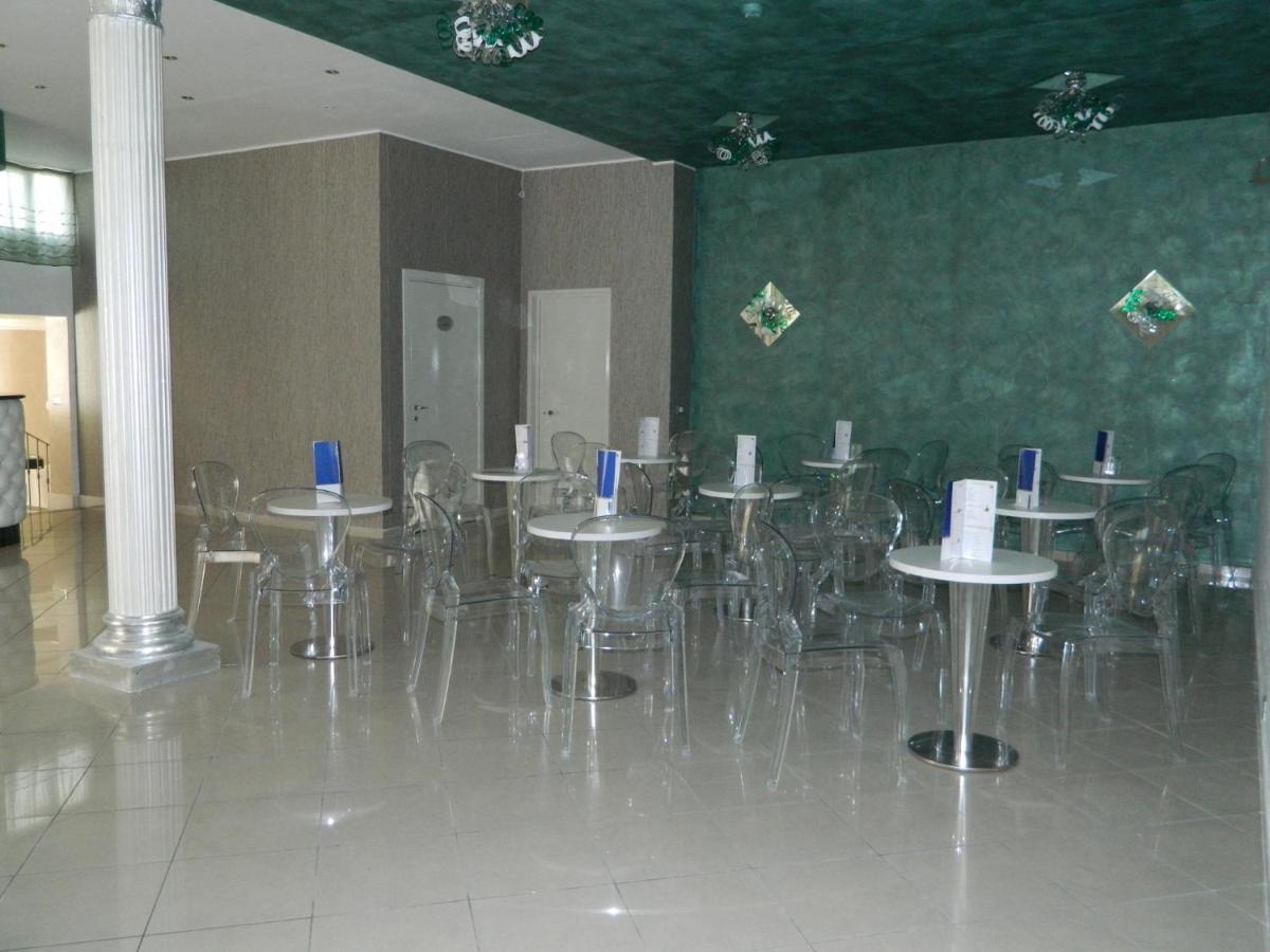 Hotel Inn Джардини Наксос Екстериор снимка